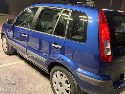 Begagnad Ford Fusion 100 HK (73 kW) 2010 Halvkombi