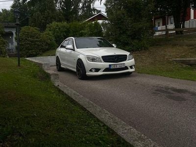 Begagnad 2008 Mercedes C280 Sedan | 85 000 kr (Lite dyr)