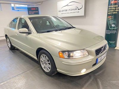 Ljusbrun Begagnad 2006 Volvo S60 Momentum Sedan | 64 900 kr (Dyr)