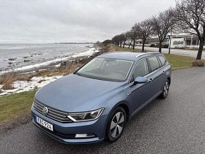 Begagnad VW Passat 120 HK (88 kW) 2015 Blå Kombi