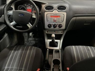 begagnad Ford Focus Kombi 1.8 Flexifuel Euro 4