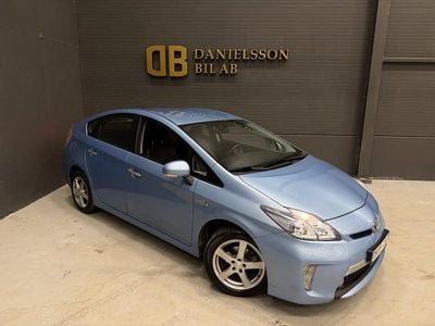Begagnad Toyota Prius Plug-in Hybrid 136 HK (100 kW) 2012 Blå Halvkombi