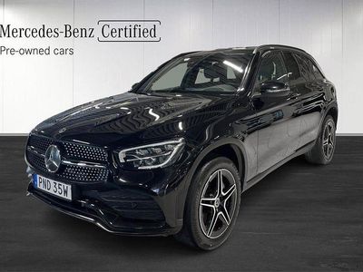 Svart Begagnad 2022 Mercedes GLC300 AMG line SUV | 419 000 kr