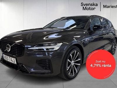 Grå Begagnad 2023 Volvo V60 R-Design Kombi | 369 200 kr (Dyr)