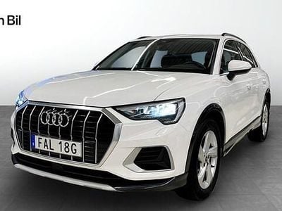 Vit Begagnad 2022 Audi Q3 Advanced Plus SUV | 304 000 kr (Marknadspris)