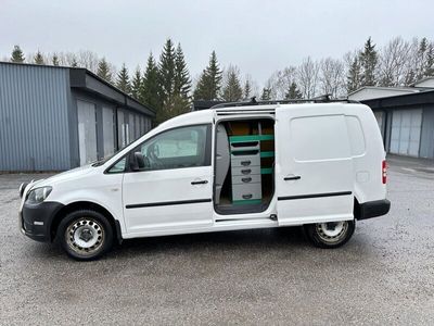 begagnad VW Caddy Maxi 2.0TDI 4Motion DSG 140hk INRED+Värmare