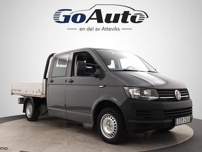 Grå Begagnad 2018 VW Transporter Van | 229 500 kr