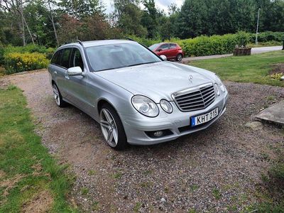 Mercedes E280