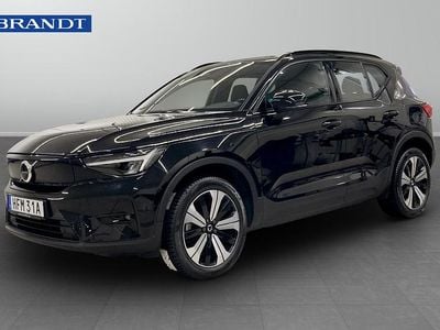 Begagnad Volvo XC40 Single Motor 175 kW (238 HK) 2023 Svart SUV