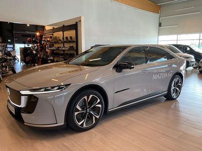 Grå Begagnad 2025 Mazda 6e Takumi-Line Sedan | 518 000 kr