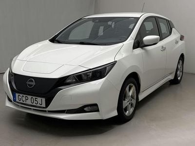 Vit Begagnad 2022 Nissan Leaf Acenta Halvkombi | 159 000 kr (Bra pris)