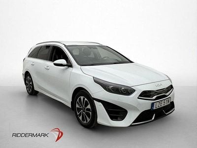 Begagnad Kia Ceed Advance 105 HK (77 kW) 2022 Vit Halvkombi
