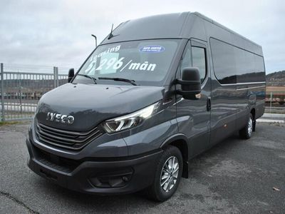 begagnad Iveco Daily L4H2 16m3 Hi-Connect 2023, Transportbil