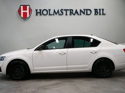 begagnad Skoda Octavia RS 2.0 TSI Värmare Drag Canton Bluetooth 2015, Halvkombi