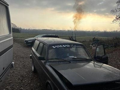 Begagnad 1976 Volvo 245 Kombi | 25 000 kr