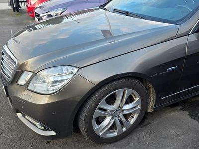 Ser brun ut Begagnad 2010 Mercedes E350 Kombi | 90 000 kr (Marknadspris)