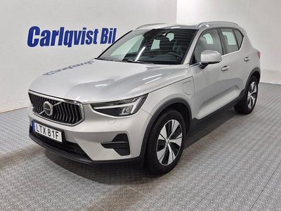 Silver dawn metallic Begagnad 2023 Volvo XC40 Core SUV | 395 000 kr (Dyr)