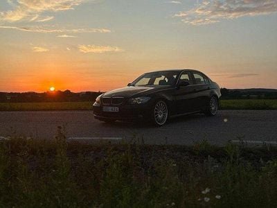 BMW 325