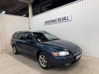 Blå Begagnad 2006 Volvo V70 Kombi | 59 900 kr (Marknadspris)