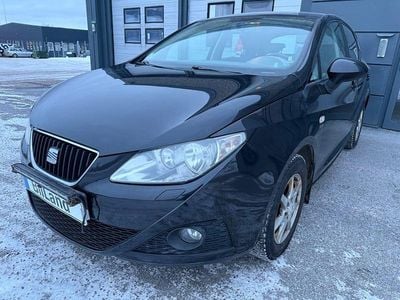 Begagnad Seat Ibiza Style 105 HK (77 kW) 2011 Svart