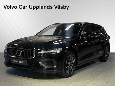 Svart Begagnad 2022 Volvo V60 Core Kombi | 334 900 kr (Bra pris)
