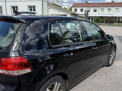 Begagnad VW Golf VII 105 HK (77 kW) 2012