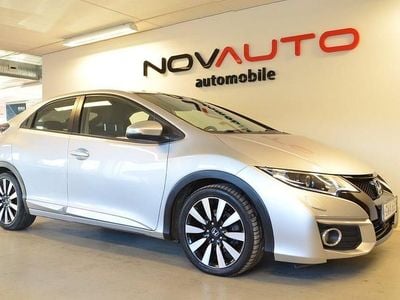 Begagnad Honda Civic Elegance 142 HK (104 kW) 2015 Alabastersilver metallic Halvkombi