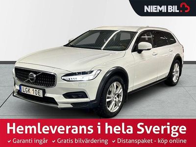 Begagnad Volvo V90 CC 198 HK (145 kW) 2021 Vit Kombi