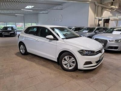 Vit (pure vit) Begagnad 2019 VW Polo Halvkombi | 128 000 kr (Marknadspris)