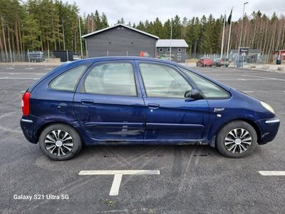 begagnad Citroën Xsara Picasso 1.8 Ny skattad och Ny servad