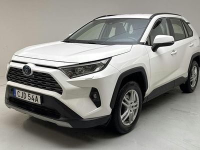 Vit Begagnad 2022 Toyota RAV4 | 180 000 kr (Superpris)
