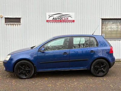 Blå Begagnad 2006 VW Golf V Trendline Halvkombi | 26 900 kr (Marknadspris)