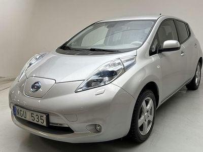 Silver Begagnad 2013 Nissan Leaf Halvkombi | 72 800 kr (Marknadspris)