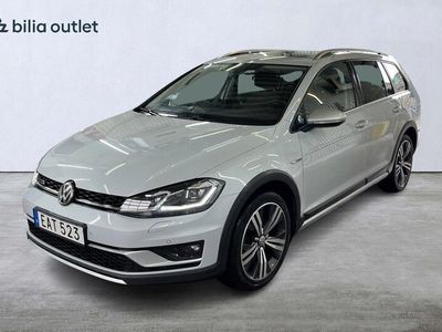 begagnad VW Golf Alltrack 1.8 TSI 4Motion Drag Värmare Pano 2017, Kombi