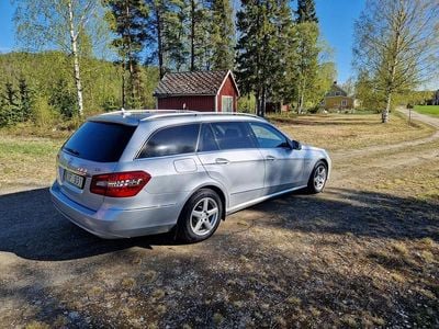 Mercedes E220