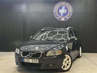 Grå Begagnad 2010 Volvo V50 Summum Kombi | 89 800 kr (Dyr)