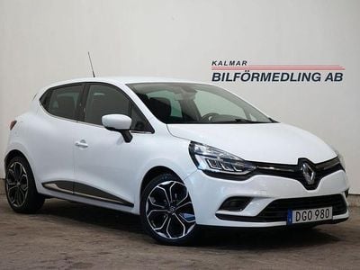 Vit Begagnad 2018 Renault Clio IV Intens Halvkombi | 109 900 kr (Marknadspris)