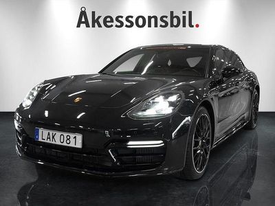 Begagnad Porsche Panamera 4 Sport Turismo 330 HK (242 kW) 2018 Svart Sedan