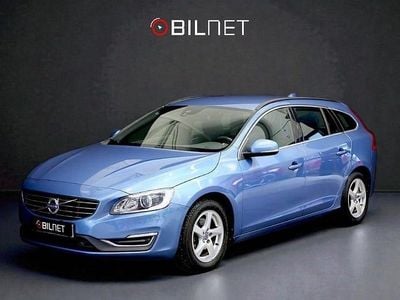 Begagnad Volvo V60 Momentum 190 HK (139 kW) 2016 Blå Kombi