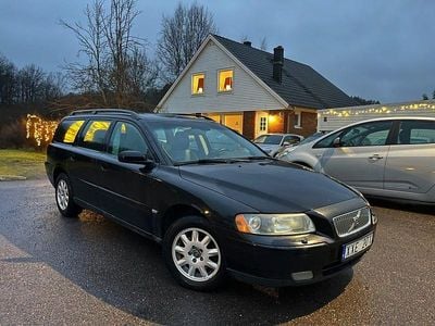 Svart Begagnad 2006 Volvo V70 Kinetic Kombi | 36 000 kr (Marknadspris)
