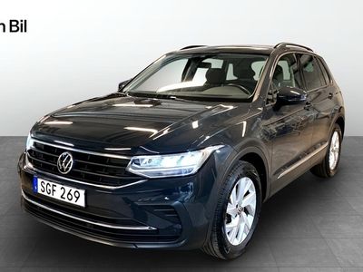 begagnad VW Tiguan Life TSI150 DSG Drag/Backkamera