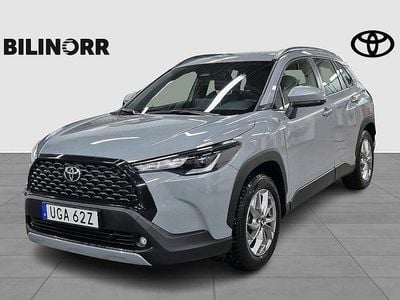 Grå Begagnad 2024 Toyota Corolla Cross Active SUV | 379 900 kr (Bra pris)