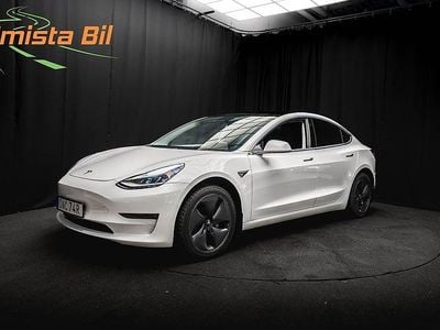 Begagnad Tesla Model 3 Long Range AWD 366 kW (498 HK) 2019 Vit Sedan