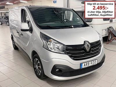 Begagnad Renault Trafic 120 HK (88 kW) 2015 Silver Minibuss