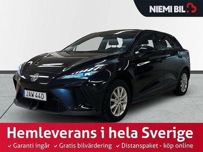 Begagnad MG MG4 EV 125 kW (170 HK) 2023 Svart Halvkombi