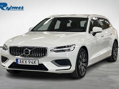 Ice vit Begagnad 2022 Volvo V60 Kombi | 325 800 kr (Bra pris)