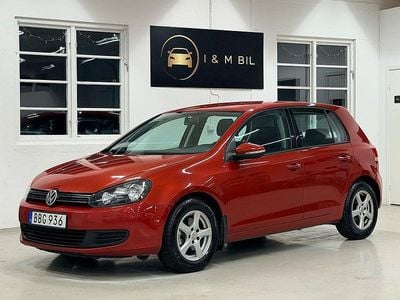 Röd Begagnad 2009 VW Golf VI Halvkombi | 39 900 kr (Marknadspris)