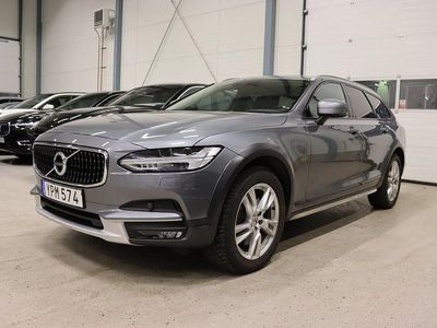 Begagnad Volvo V90 CC Momentum 220 HK (161 kW) 2018 Grå Kombi
