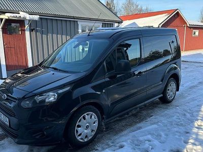Begagnad Ford Transit Connect 95 HK (69 kW) 2016 Minibuss