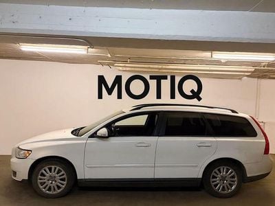 Vit Begagnad 2010 Volvo V50 Kinetic Kombi | 54 900 kr (Lite dyr)